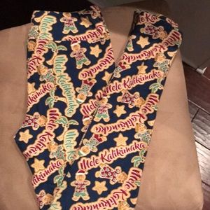 Lularoe Christmas leggings